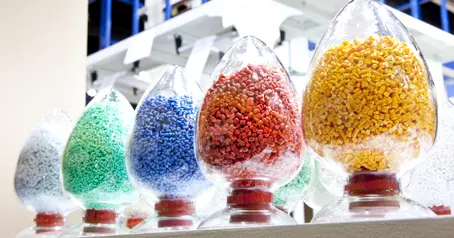 Erinevus tehniliste plastide ja tavaliste plastide vahel